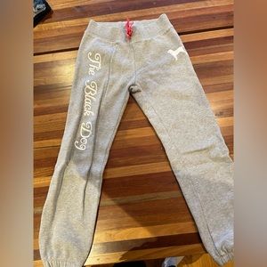 Black dog sweatpants excellent condition girls XL